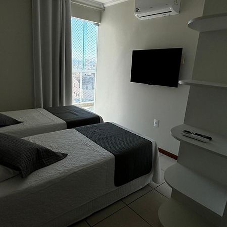 Apartamento Na Praia Do Morro - Condominio Praia Da Maruja - Na Quadra Da Praia Гуарапари Экстерьер фото